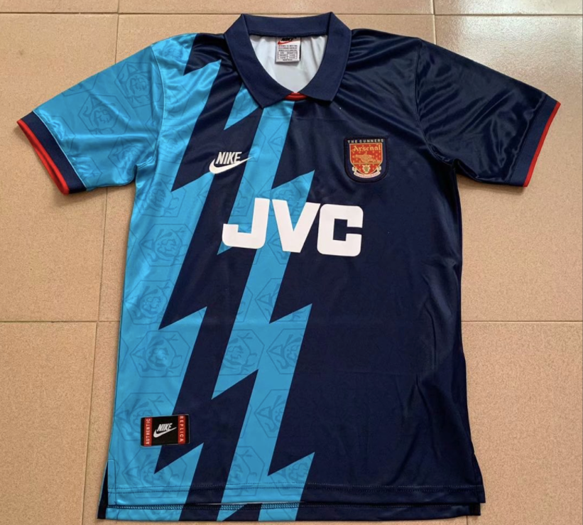 CAMISETA RETRO ARSENAL VISITA 95 - 96
