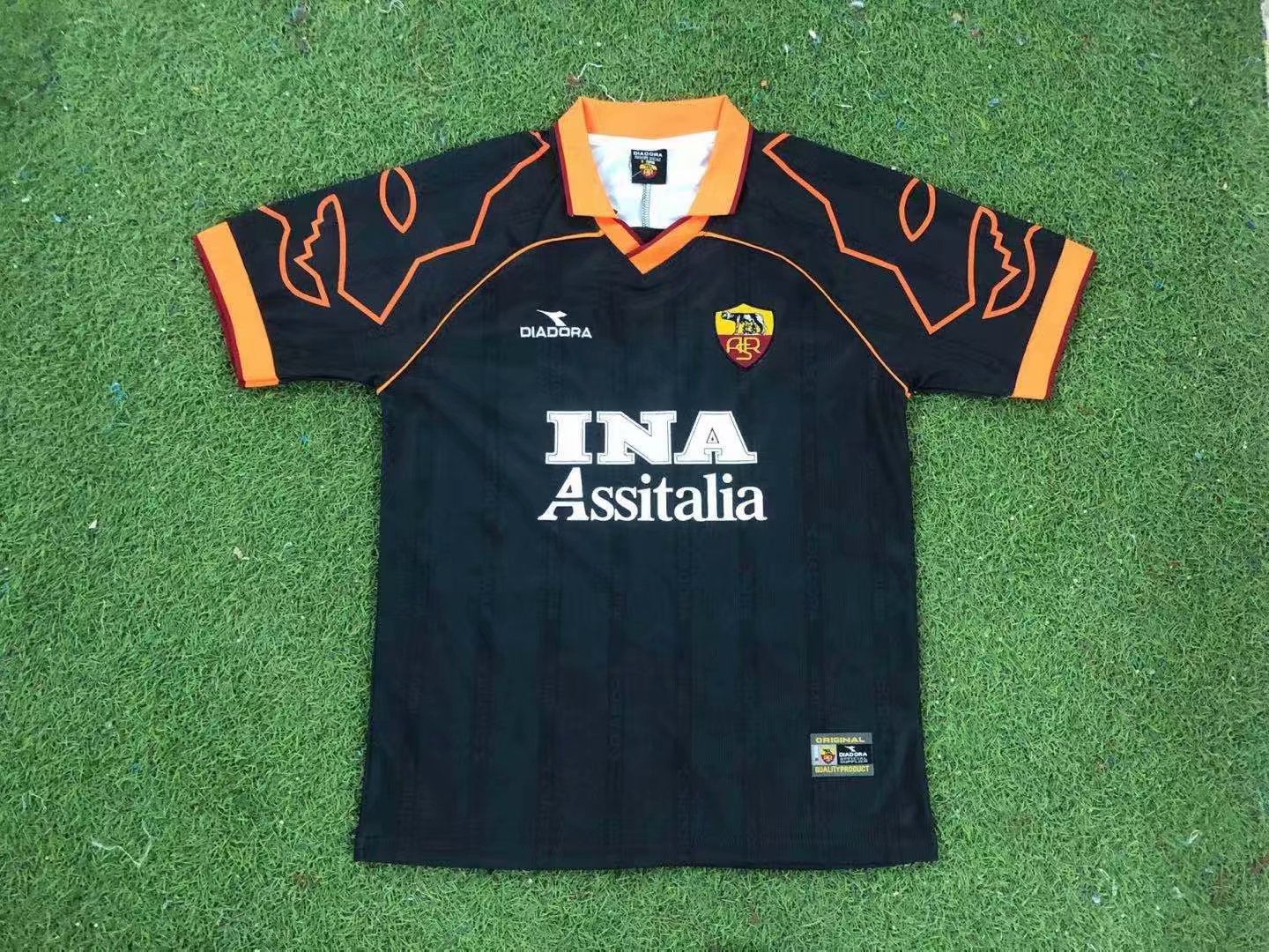 CAMISETA RETRO VISITA ROMA 1999-00