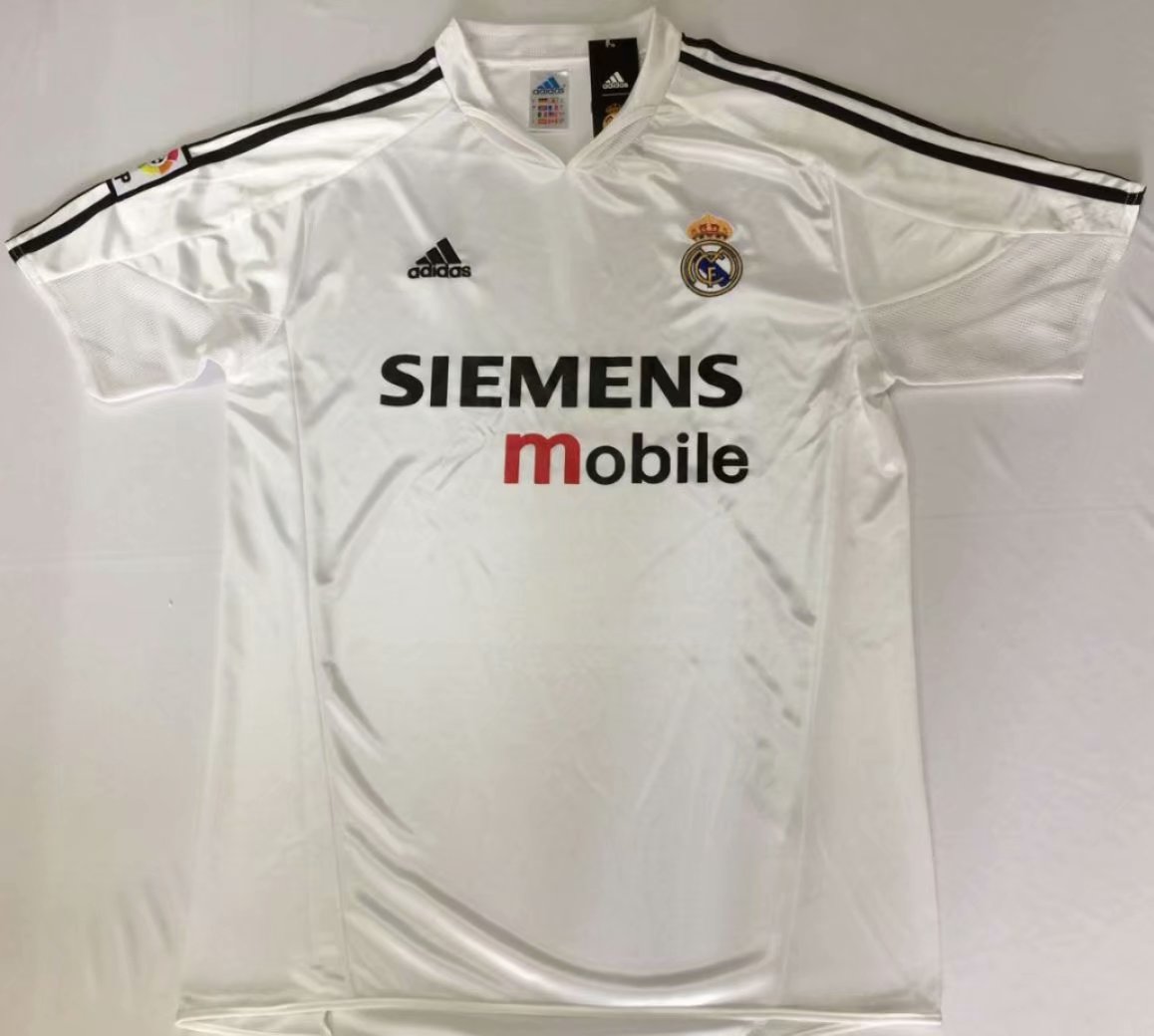 CAMISETA RETRO REAL MADRID LOCAL 2003 - 04